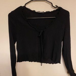 New no tags-little black sweater- crop